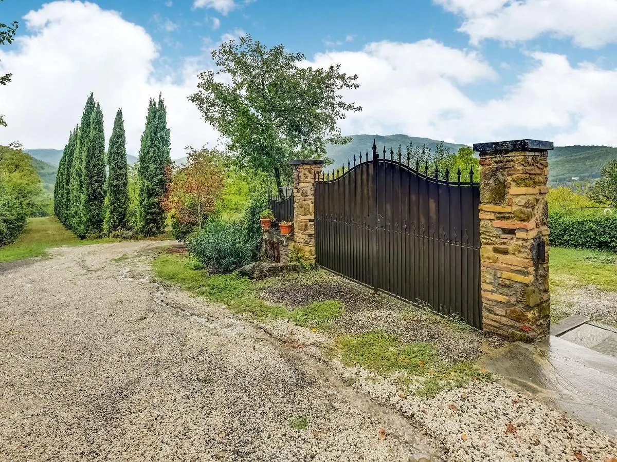 Belvilla By Oyo Welcoming Holiday Home With Pool Monterchi 0*,  Italy