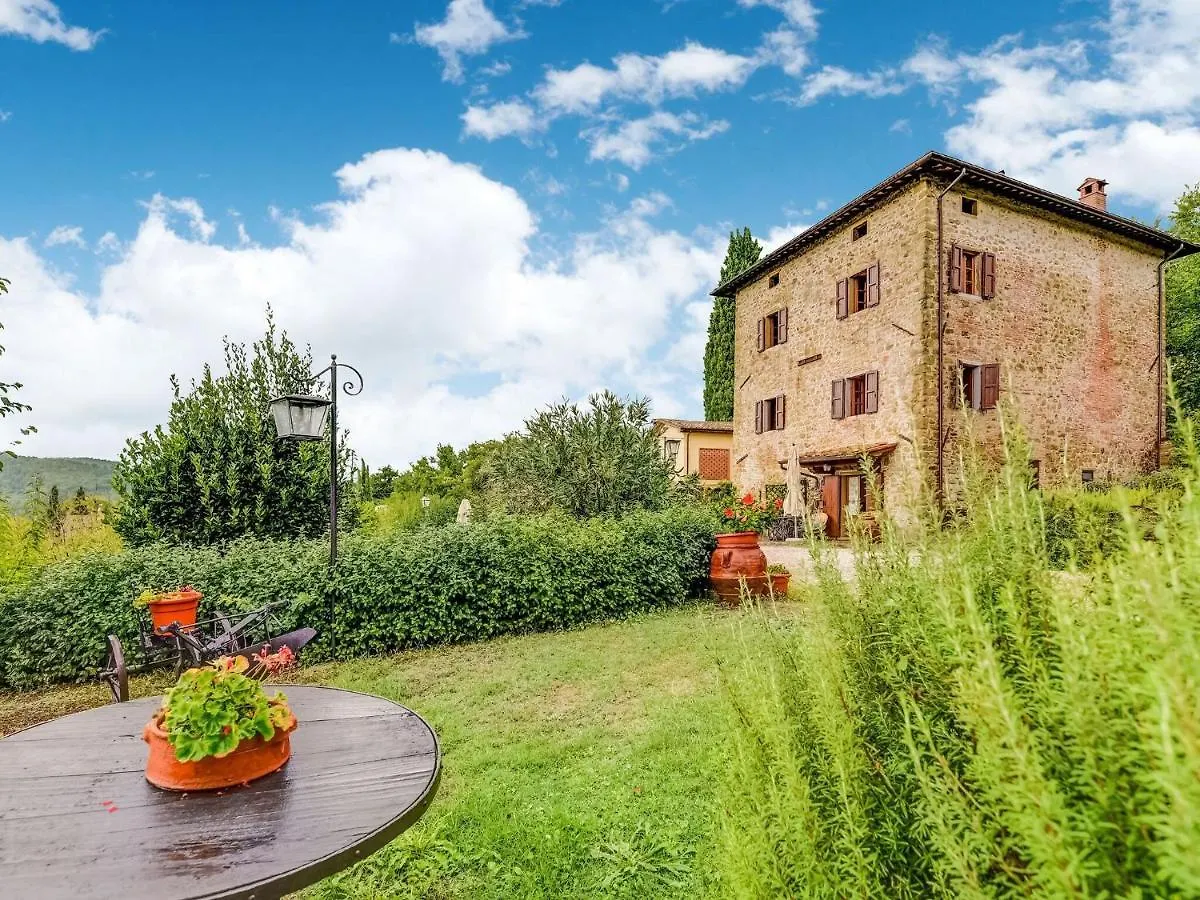 Belvilla By Oyo Welcoming Holiday Home With Pool Monterchi