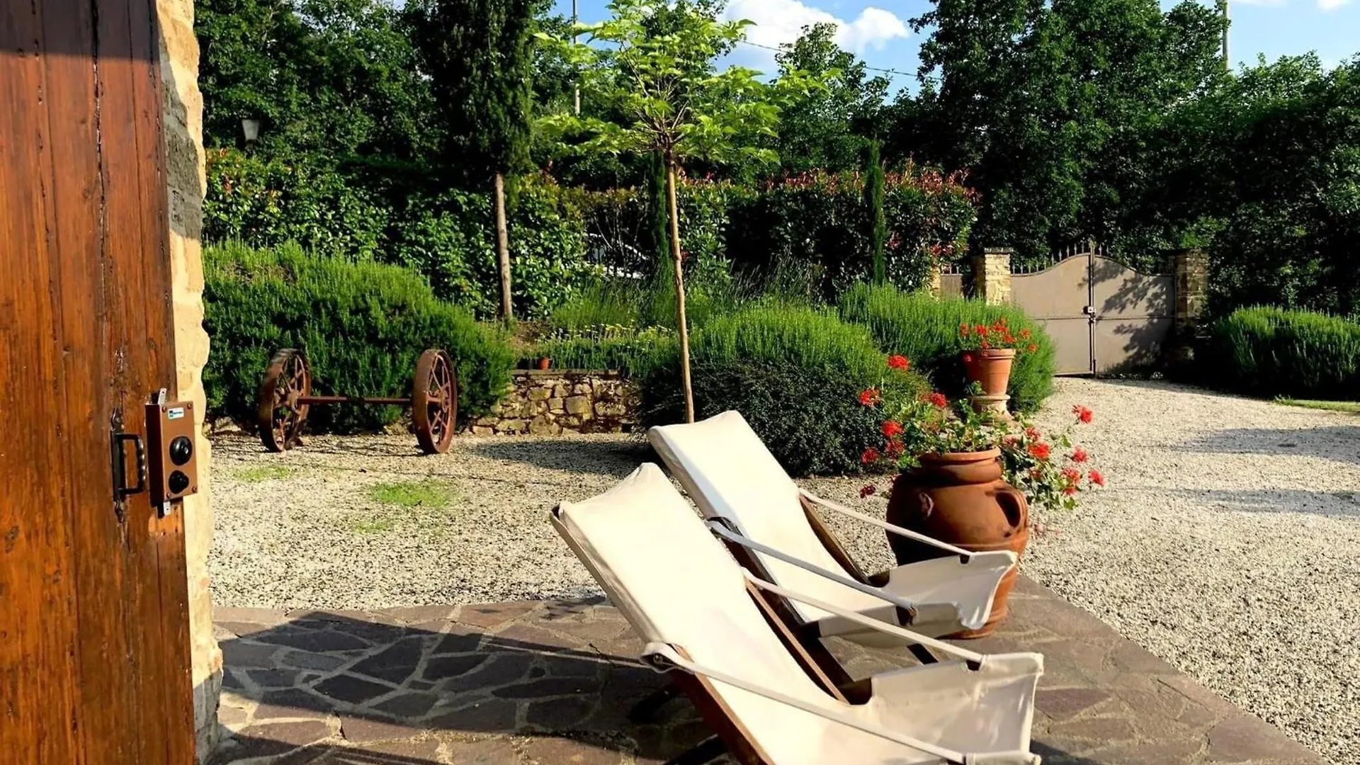Belvilla By Oyo Welcoming Holiday Home With Pool Monterchi 0*,  Italy